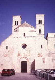 Molfetta_Cathedral.jpg