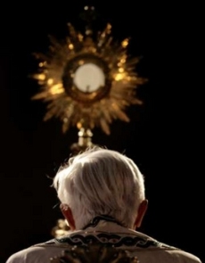 adoration_benedict.jpg